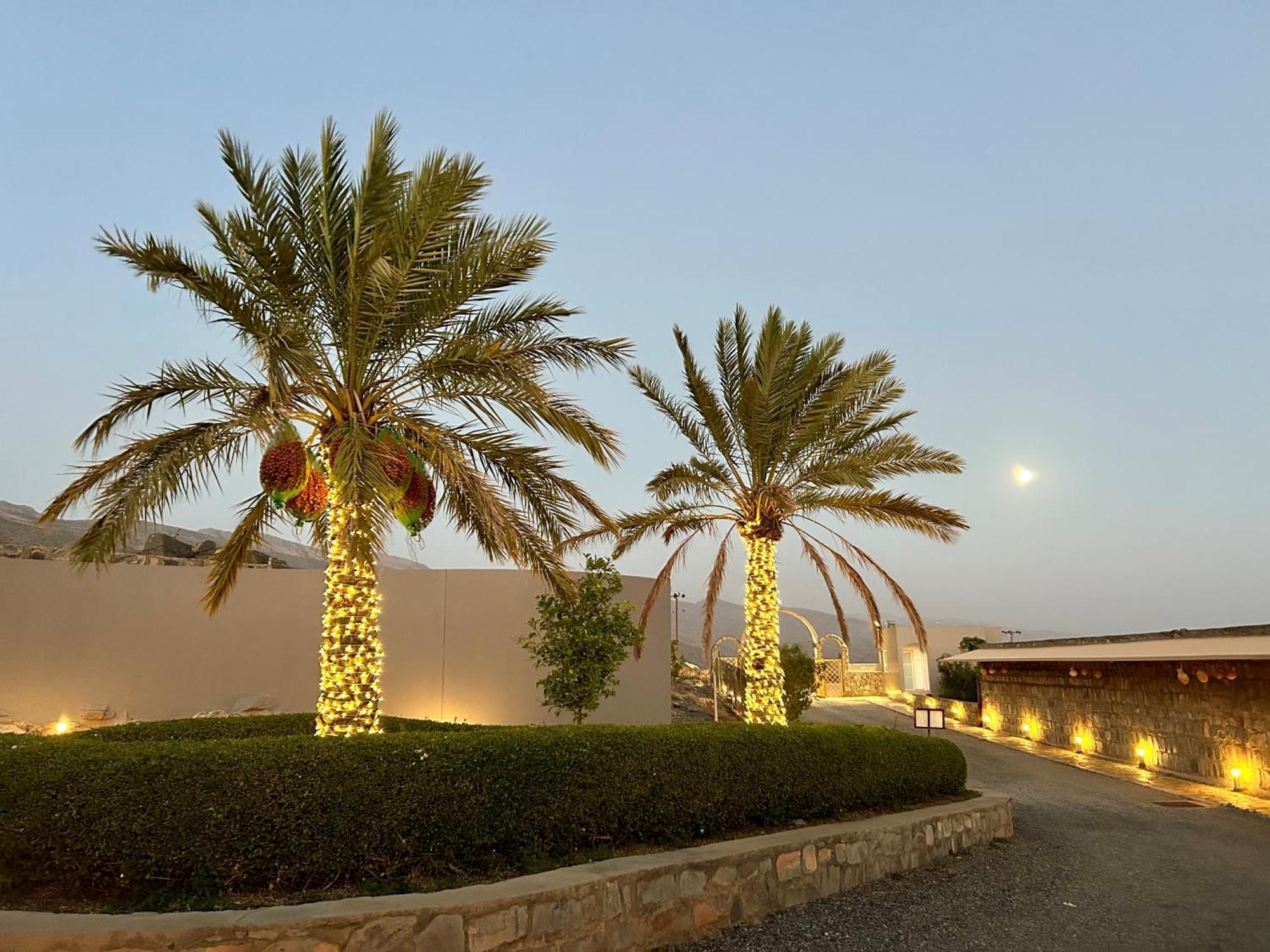Hotel The View à Al Ḩamrāʼ Extérieur photo
